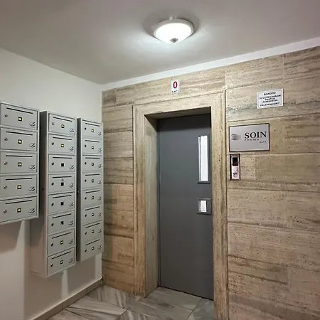 Soin Hotel apartamentowy Tirana